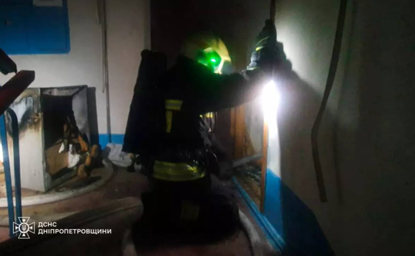 На пожежі у Дніпрі загинув чоловік, ще один отримав травми