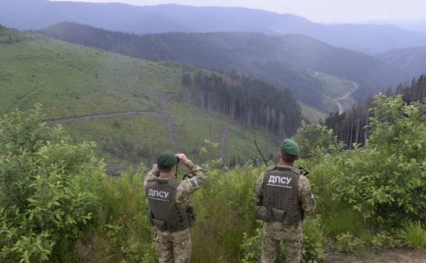 Мешканця Дніпропетровщини застрелили під час перетину кордону