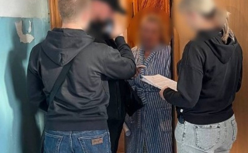 Привласнили понад 60 млн грн за фіктивними банківськими депозитами: на Дніпропетровщині поліцейські викрили організовану групу Привласнили понад 60 млн грн за фіктивними банківськими депозитами: на Дніпропетровщині поліцейські викрили організовану групу