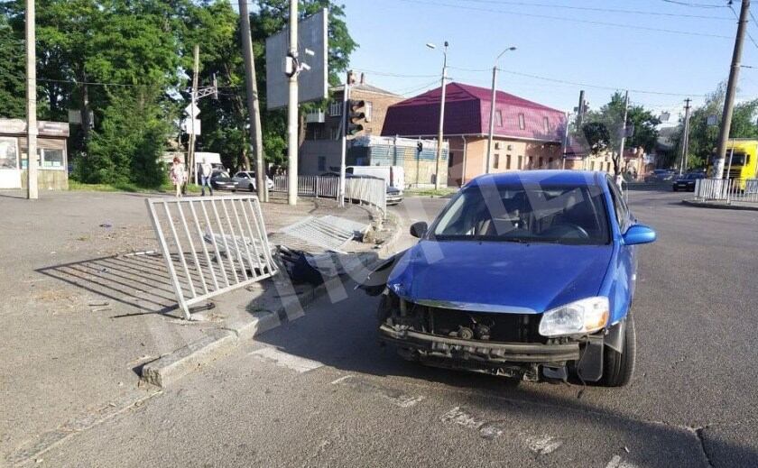 В Днепре задержали наркомана за рулём автомобиля
