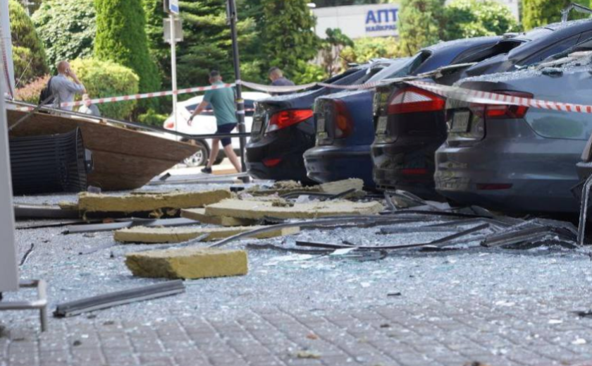 Внаслідок комбінованої атаки на Дніпро загинуло пʼятеро людей, ще 39 постраждали – Лисак