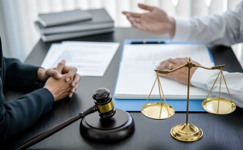 Як українцям отримати безоплатну правову допомогу: інструкція