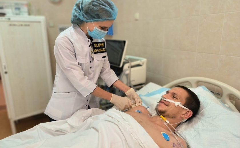 У дніпровській обласній лікарні врятували тяжкопораненого бійця з Вінничини У дніпровській обласній лікарні врятували тяжкопораненого бійця з Вінничини