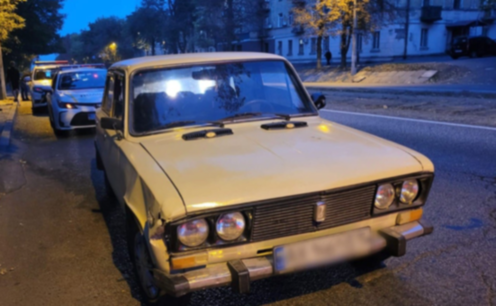 У Вільногірську 19-річний юнак викрав авто свого колеги