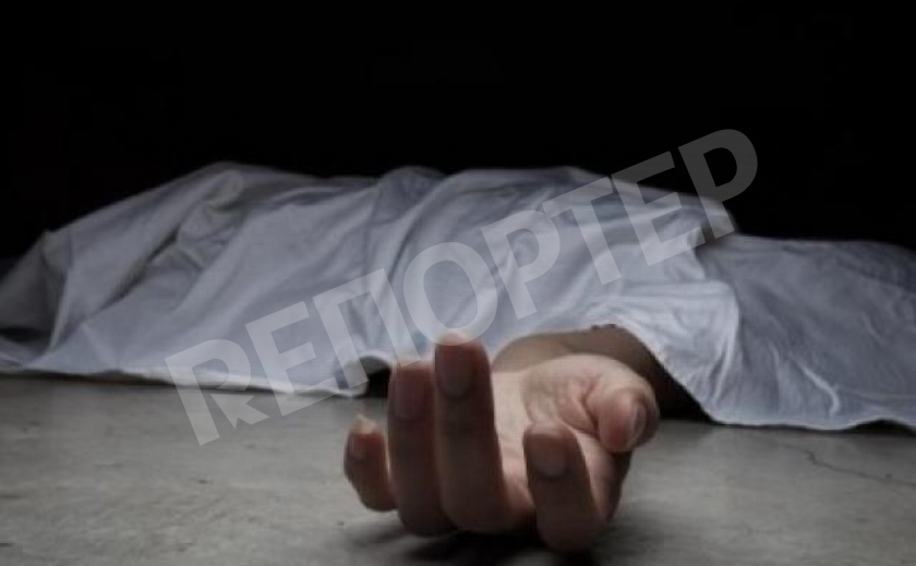 В Днепре на балконе при загадочных обстоятельствах умер молодой человек