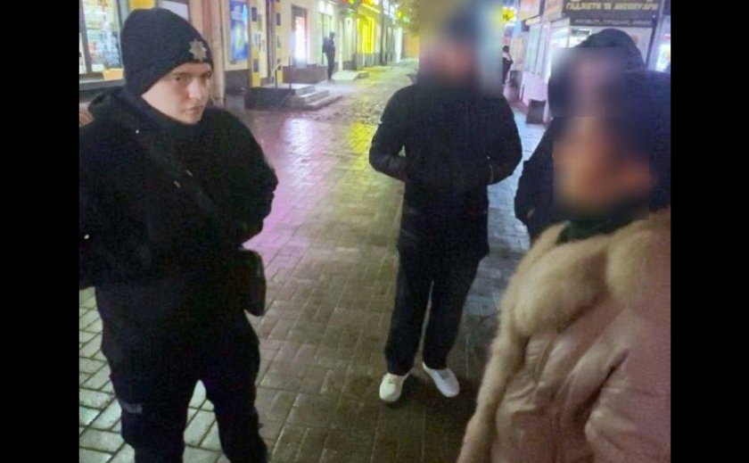 Заволодів мобільним телефоном та зняв усі кошти: поліцейські Дніпра затримали шахрая у військовій формі