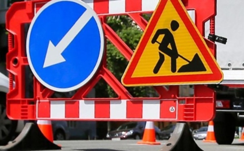 У центральній частині Дніпра на місяць звузять дві вулиці