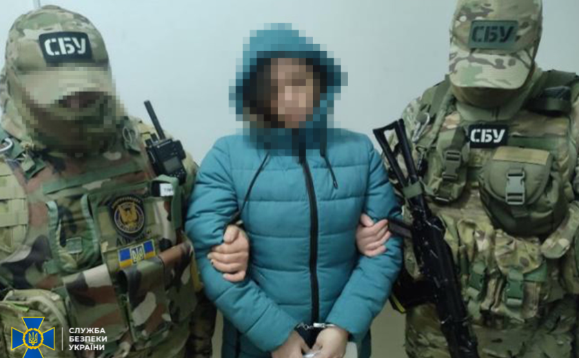 Забрала вибухівку у Дніпрі та готувала теракт у Одесі Забрала вибухівку у Дніпрі та готувала теракт у Одесі