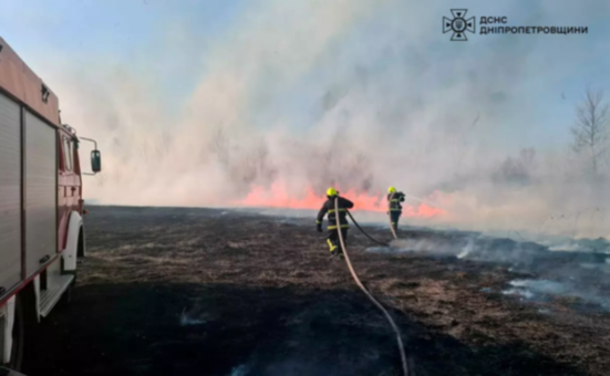 За останню добу на Дніпропетровщині ліквідовано більше 50 загорань у природних екосистемах
