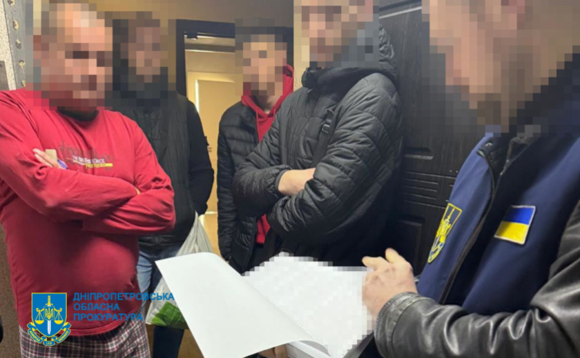 Майже 7,5 млн грн збитків на облаштуванні дитячих майданчиків: у Дніпрі викрито 7 учасників організованої групи на чолі з депутатом міськради