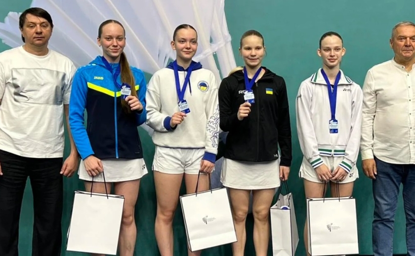 18 медалей вибороли бадмінтоністи з Дніпра на чемпіонаті України 18 медалей вибороли бадмінтоністи з Дніпра на чемпіонаті України
