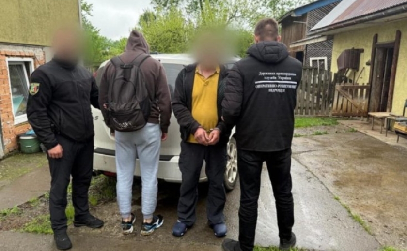 На Закарпатті затримали 64-річного жителя села Тячівка, який мав намір переправити в Румунію 27-річного жителя міста Дніпро
