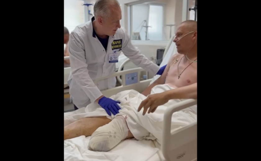 «Нога відірвалась, як у іграшки»: у Дніпрі врятували пораненого захисника з Нікополя