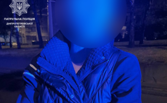 У Дніпрі затримали жінку та чоловіка, які у стані сп’яніння кермували автівками
