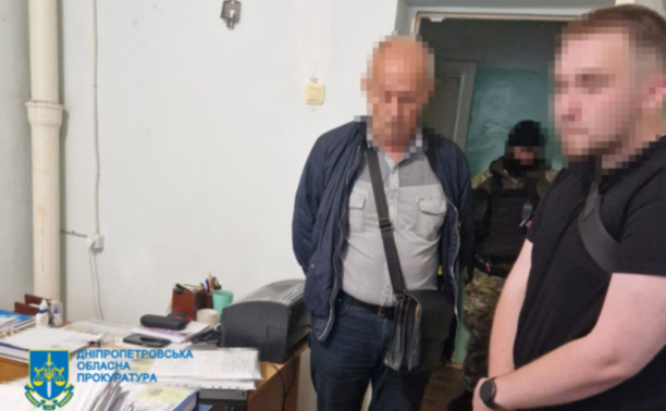Незаконне оформлення водійських посвідчень: правоохоронці Дніпра викрили злочинну групу
