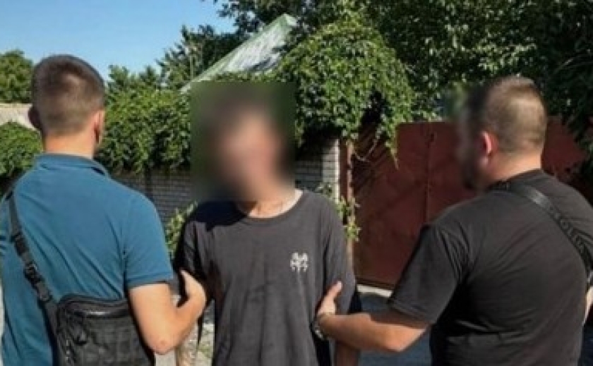 Слідчі Дніпра повідомили про підозру зловмиснику за крадіжку з приватного домоволодіння