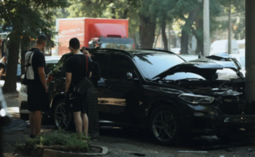 Збив водія припаркованої автівки та влетів у стовп: подробиці смертельної ДТП у Дніпрі