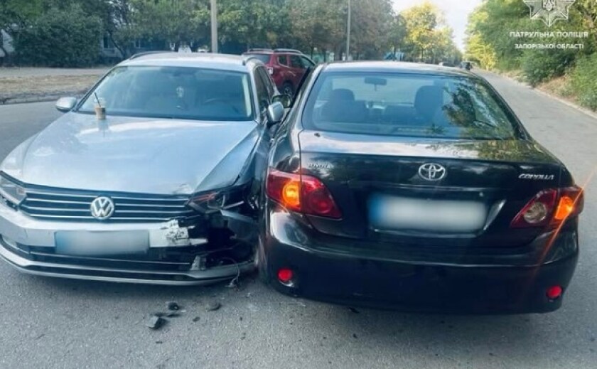У Запоріжжі сталася ДТП: обійшлося без постраждалих