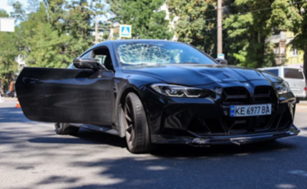 У Дніпрі BMW збив пішохода на проспекті Богдана Хмельницького