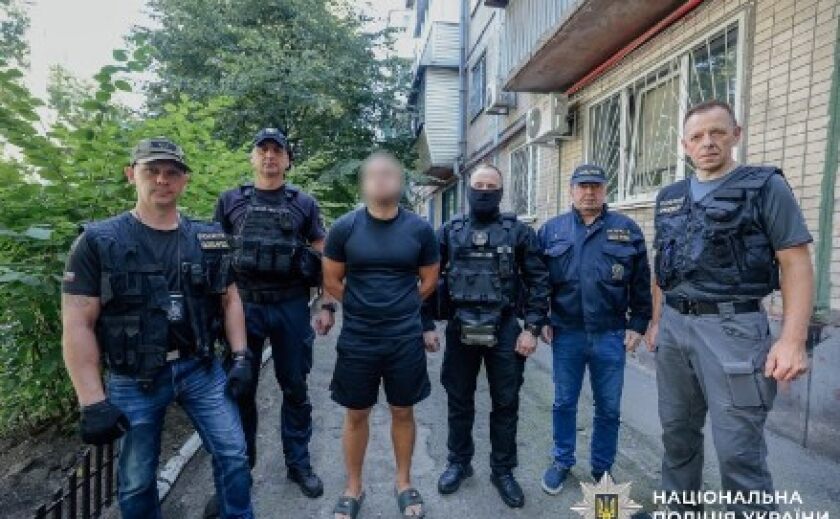 Дніпрянин очолював шахрайську організацію, яка ошукала мешканців ЄС на 12 мільйонів гривень