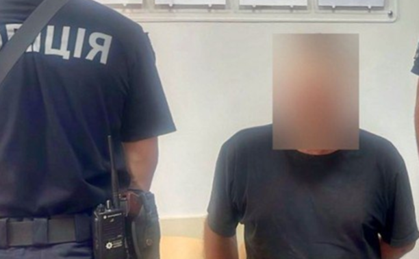 Побив металевою трубою: у Дніпрі затримали чоловіка за замах на вбивство