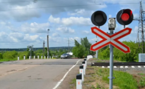 У Дніпрі тимчасово перекриють залізничний переїзд на вул. Мукачівській: як зміниться рух громадського транспорту