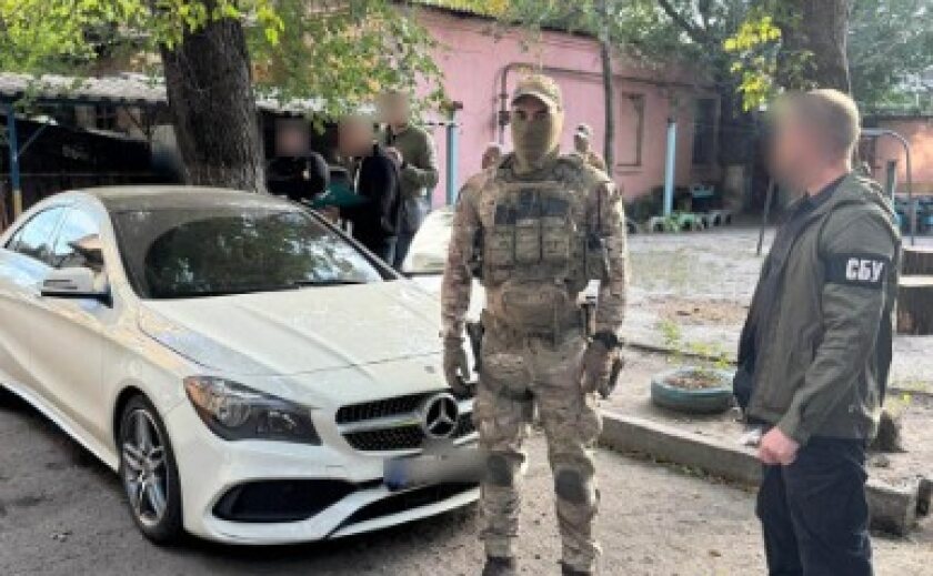 Привласнили зібрані для ЗСУ кошти: Нацполіція та СБУ ліквідували організовану злочинну групу
