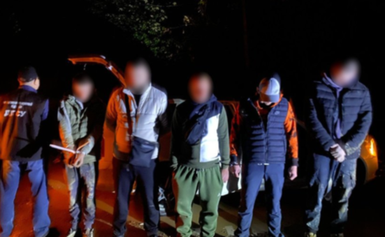 На Буковині викрито схему переправлення чоловіків до Румунії: серед втікачів жителі Дніпропетровщини
