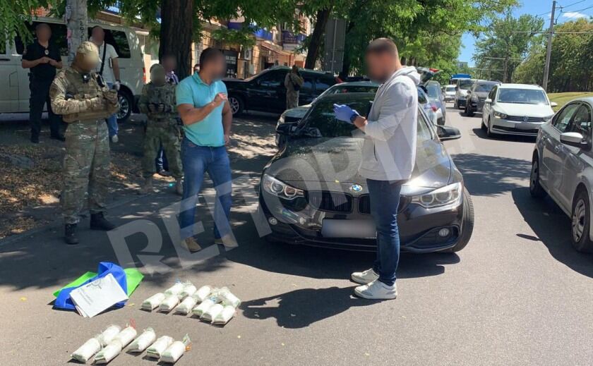 В Днепре задержаны крупные наркоторговцы