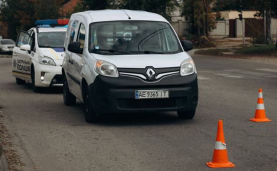 У Дніпрі водій Renault збив дитину на пішохідному переході: подробиці ДТП