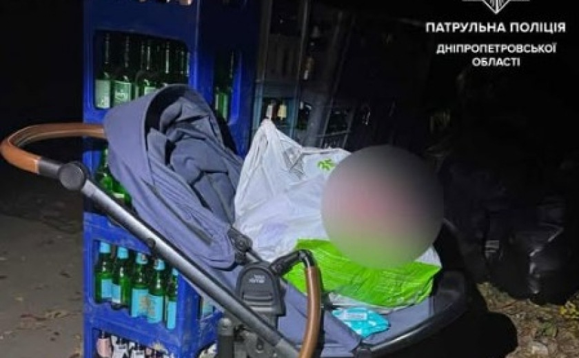 Поцупив дитячий візочок: у Дніпрі патрульні виявили ймовірного крадія