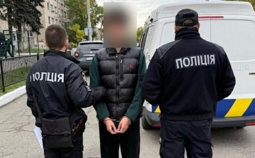 За збут наркотиків на території міста слідчі Дніпра повідомили про підозру 16-річному хлопцю