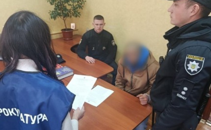 У Кам’янському районі поліцейські затримали двох чоловіків за скоєння особливо тяжких злочинів