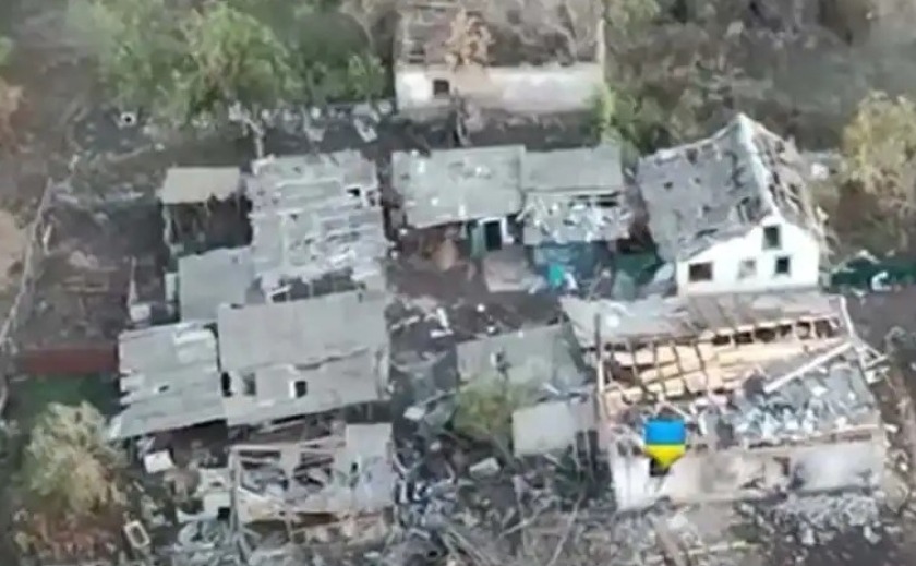 Бійці «Скелі» зачистили Єгорівку на Дніпропетровщині та підняли український прапор