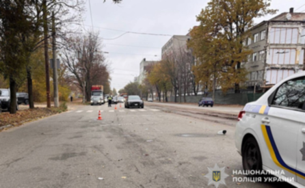 У Дніпрі водію повідомили про підозру після наїзду на двох пішоходів