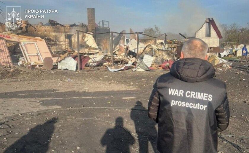 Загибла та поранені внаслідок обстрілів на Дніпропетровщині: розпочато провадження