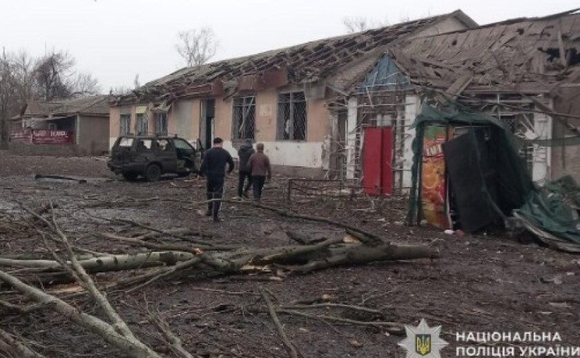 На Дніпропетровщині через російські обстріли поранення отримали шестеро людей: поліція фіксує наслідки
