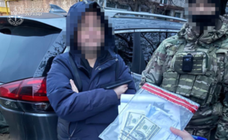 Непридатність до служби за 20 тис. доларів: у Дніпрі викрили схему незаконного переправлення чоловіків за кордон