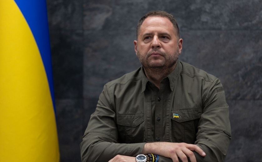 Зеленський готовий зустрітись з Трампом 27 листопада, щоб завершити угоду, — глава ОП