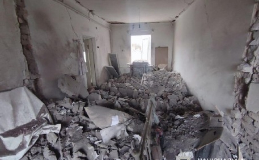 Двоє поранених за добу: поліцейські Дніпропетровщини продовжують документувати наслідки воєнних злочинів країни-агресора