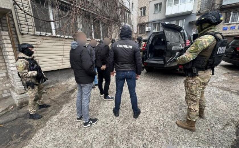 На Дніпропетровщині поліцейські викрили схему заволодіння земельними ділянками