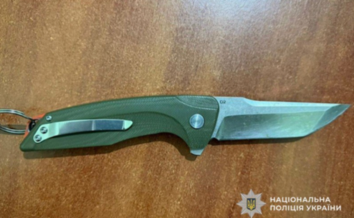 Завдав удару ножем 68-річному чоловіку: у Дніпрі затримали нападника