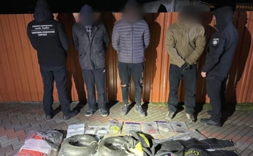 Чоловік з Дніпропетровщини хотів переплисти до Румунії за 10 тисяч доларів