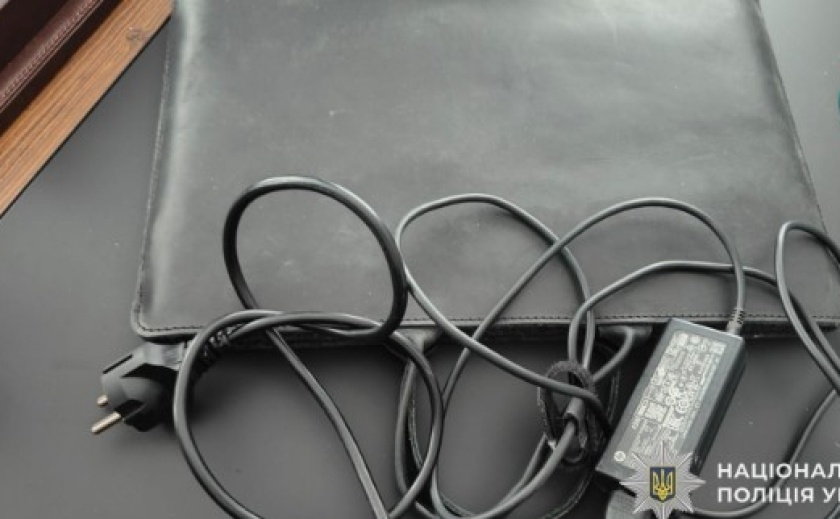 Поліцейські Дніпра викрили шахрайську схему незаконного заволодіння землями фермерських господарств