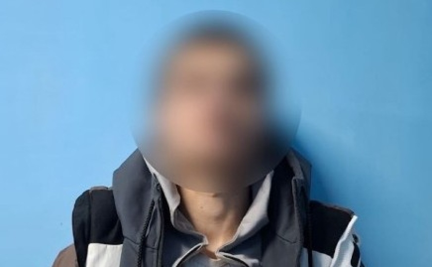 У Дніпрі поліцейські затримали підозрюваного у серії майнових злочинів