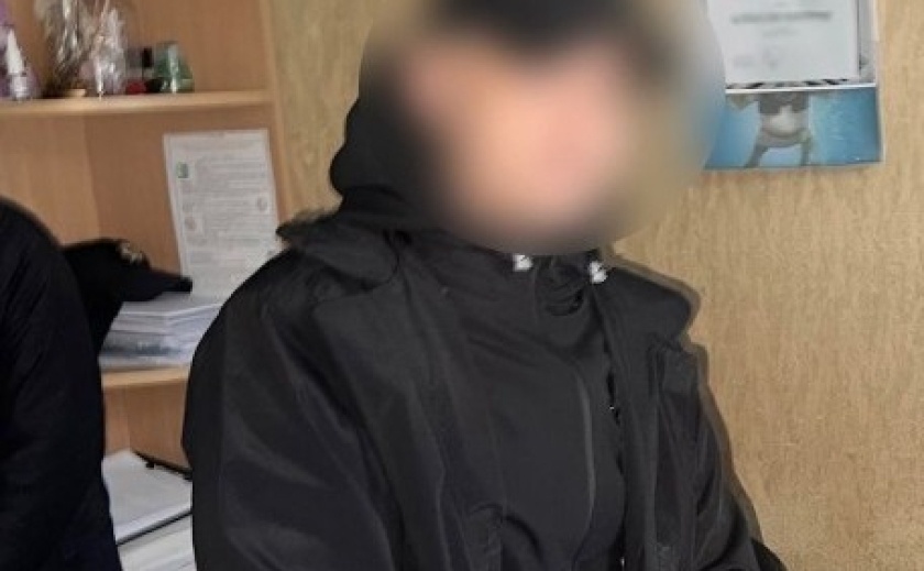 У Дніпрі затримали чоловіка, причетного до крадіжки майна з навчального закладу міста