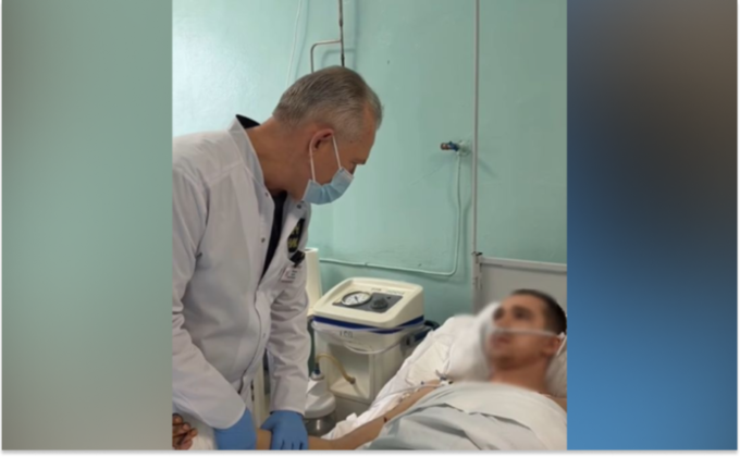 «Мені би встати та пожити трохи»: історія 28-річного Владислава з Межової, в автівку якого влучив FPV-дрон