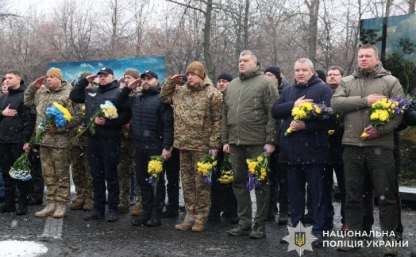 Поліцейські вшанували памʼять Героїв Небесної Сотні