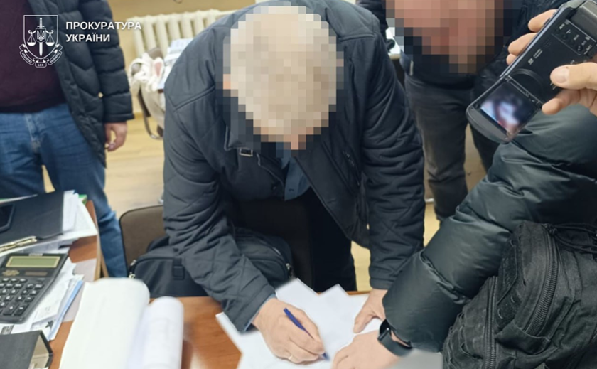 Понад 1,1 млн євро для країни-агресора: директор підприємства на Дніпропетровщині отримав підозру