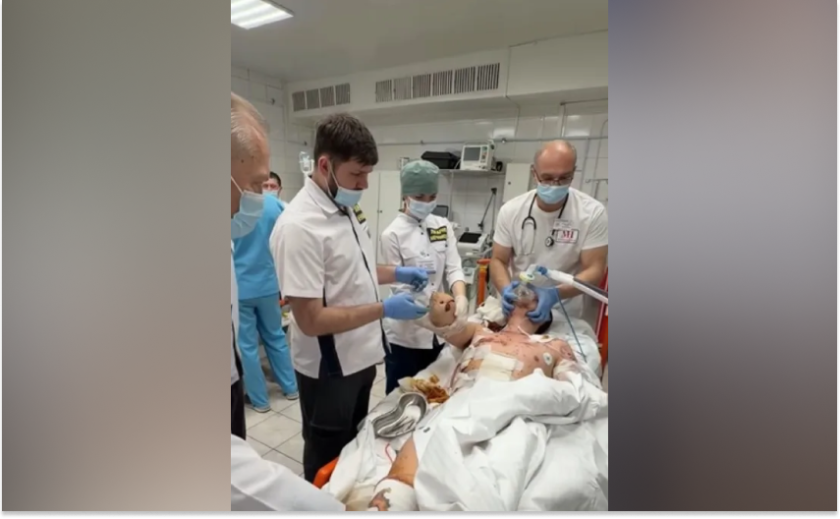 Понад 100 уламків у тілі: у Дніпрі рятують пораненого Захисника